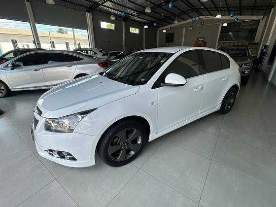 CHEVROLET CRUZE 1.8 LT SPORT6 16V FLEX 4P AUTOMÁTICO CHEVROLET CRUZE 1.8 LT SPORT6 16V FLEX 4P AUTOMÁTICO